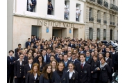 Trường Quản trị Khách sạn và Du lịch tốt nhất thế giới - Đại học Vatel Nimes (Pháp)