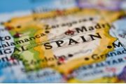Bạn chọn học gì tại Tây Ban Nha để tiết kiệm chi phí?