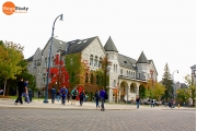 Du học Canada tại Queen's University
