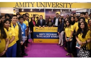 Tổng hợp học bổng Đại học Amity, Singapore lên đến 200 triệu đồng