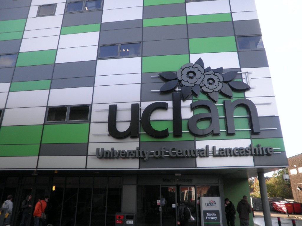 Phỏng vấn học bổng University of Central Lancashire (UcLan), UK